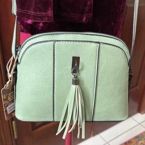 Sam & Hadley  Crossbody bag  vegan sage green  mini bag  mini Crossbody
NWT - Picture 1 of 15